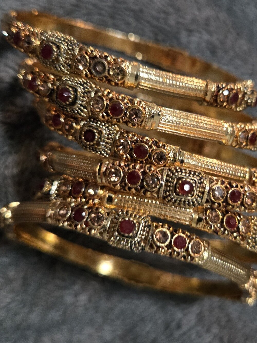 Pakistani Indian Bangles - Picture 8 of 9